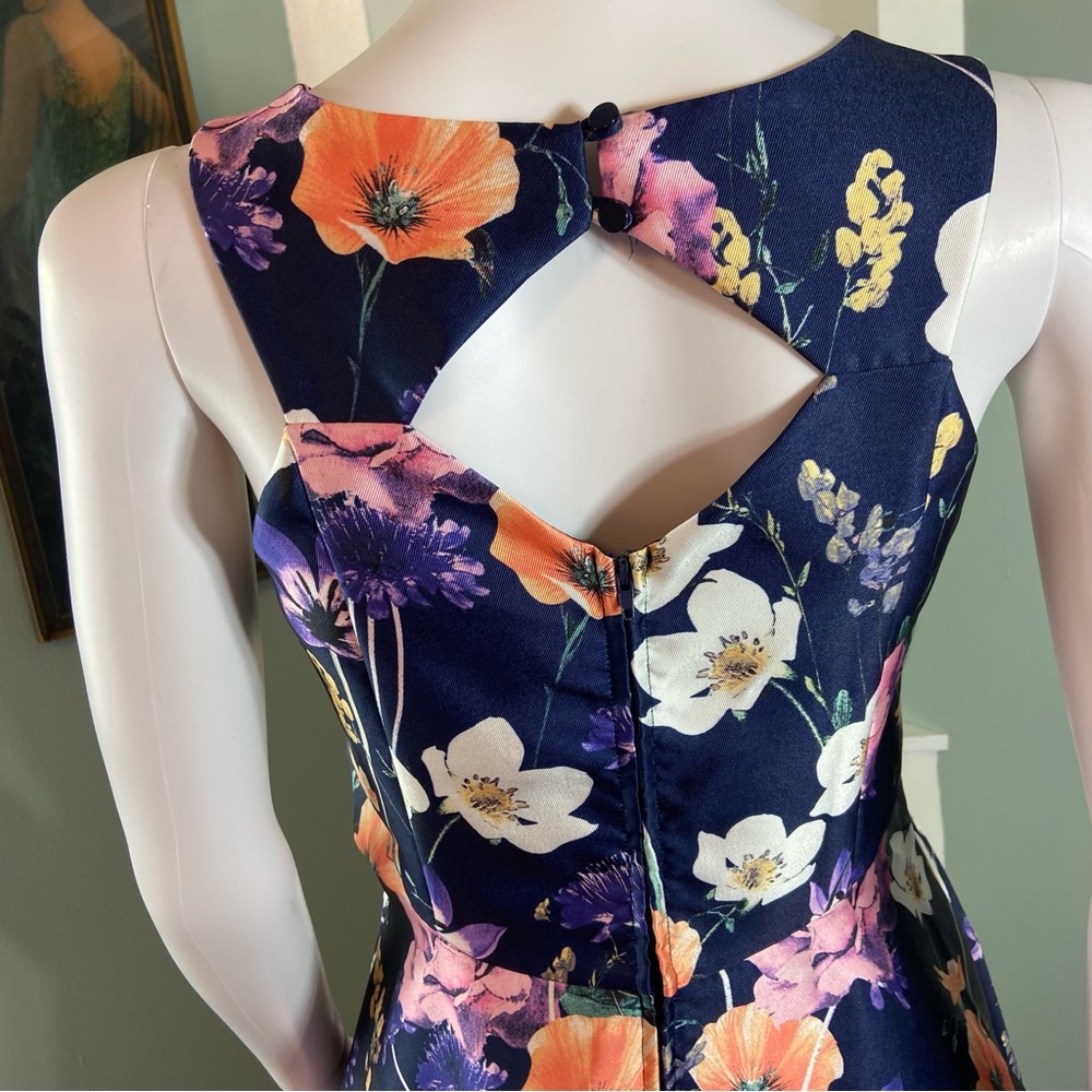 Zunie Mercado Girls Size 16 Fit & Flare Blue Mini Dress Floral Cut Out Easter - Picture 8 of 13